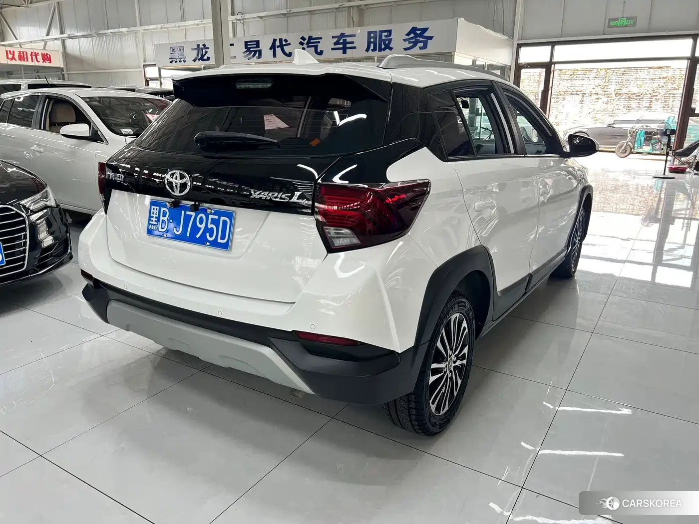 Toyota Yaris L id 4659775 из Китая 17