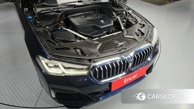 BMW 5 Series (G30) id 3464008 из Кореи 16