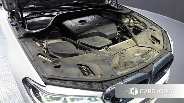 BMW 5 Series (G30) id 4351379 из Кореи 29