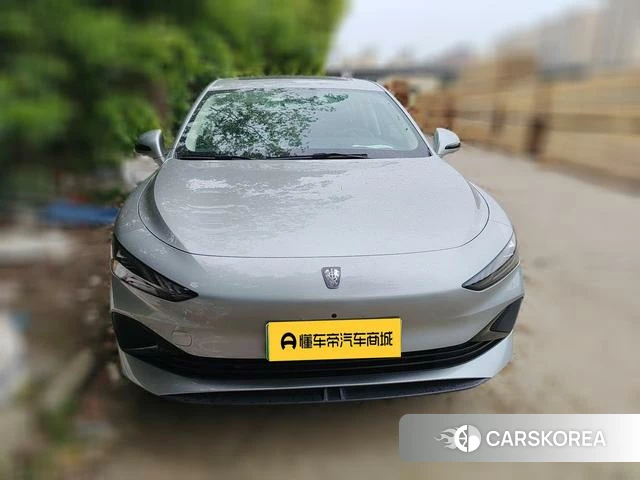 Roewe D7 DMH 2023 Темно-серый из Китая, фото 6