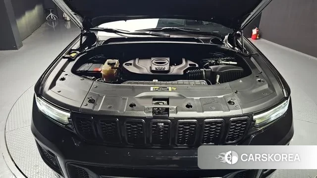 Jeep Grand Cherokee (WL) id 3691050 из Кореи 16