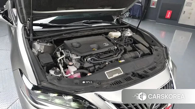 Lexus ES300h 7th generation id 3776343 из Кореи 16