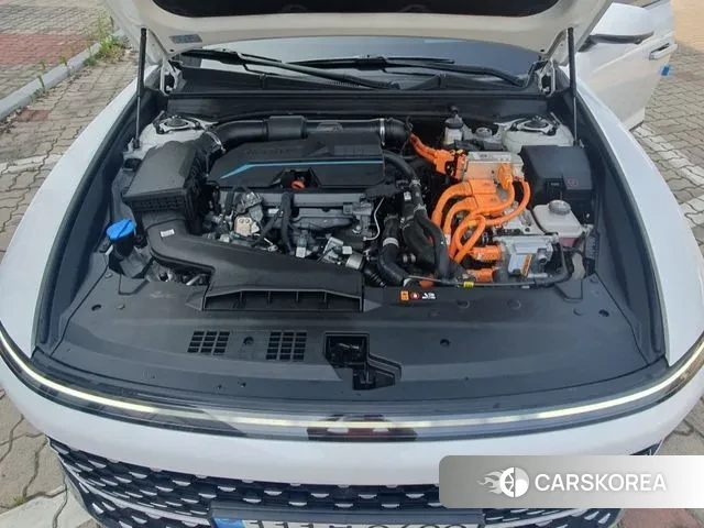 Hyundai Grandeur Hybrid (GN7) id 2905230 из Кореи 15