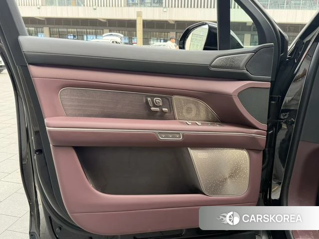 Weilai ES8 id 4198878 из Китая 25