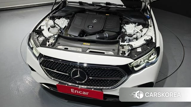 Mercedes-Benz E-Class W214 id 4314930 из Кореи 29