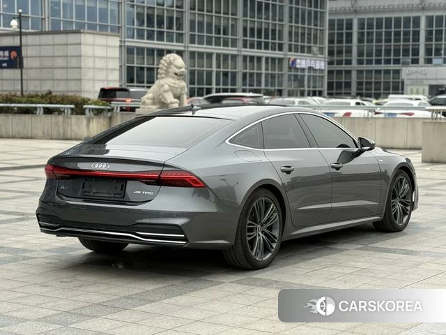 Audi A7 id 4273099 из Китая 16