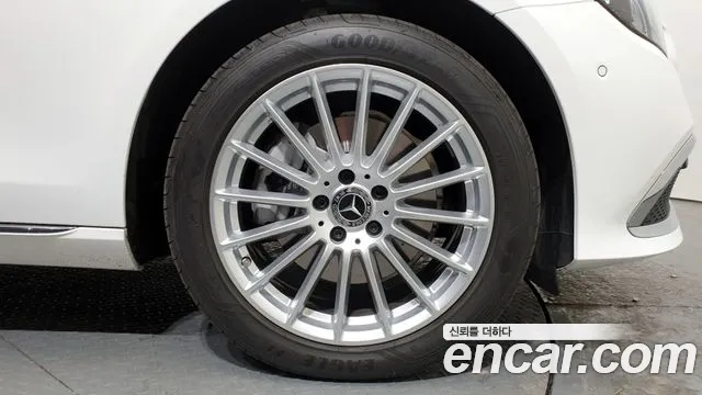 Mercedes-Benz E-Class W213 id 2800172 из Кореи 16