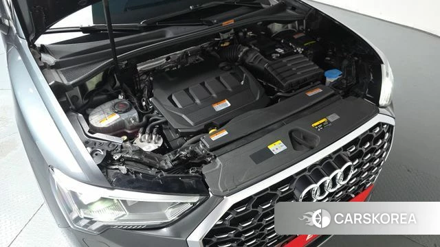 Audi Q3 (F3) id 4720633 из Кореи 29