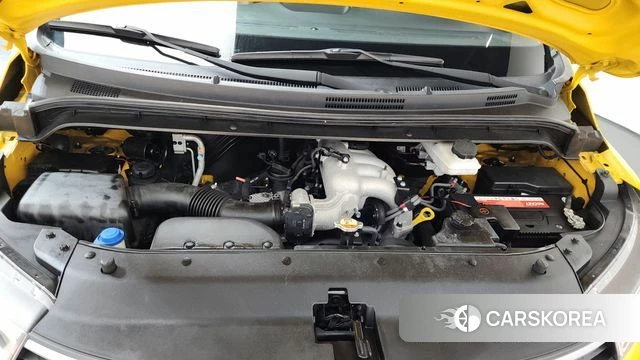 Hyundai The New Grand Starex id 4563319 из Кореи 16