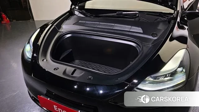 Tesla Model Y id 3322186 из Кореи 16