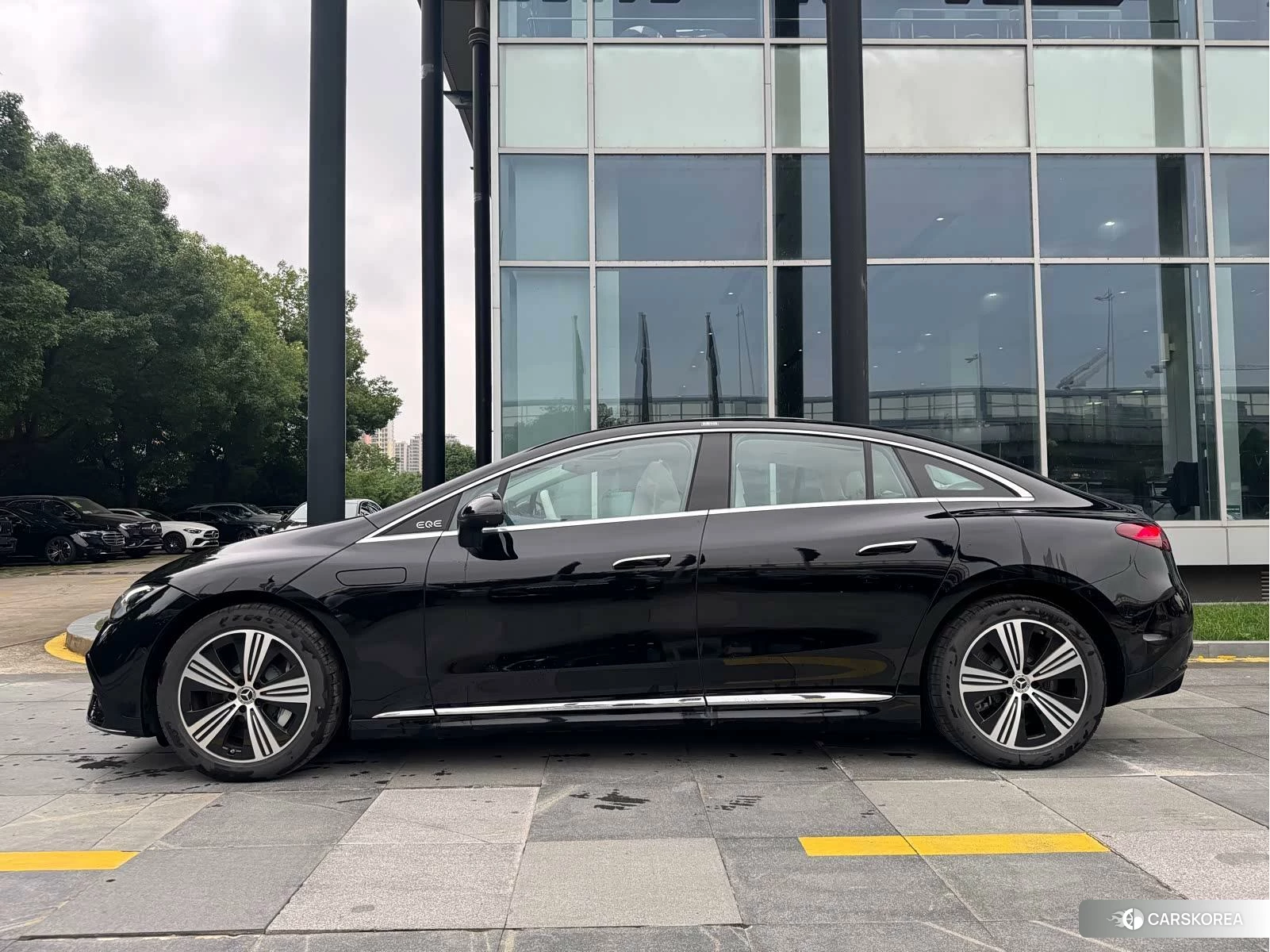 Mercedes-Benz EQE id 4510345 из Китая 14
