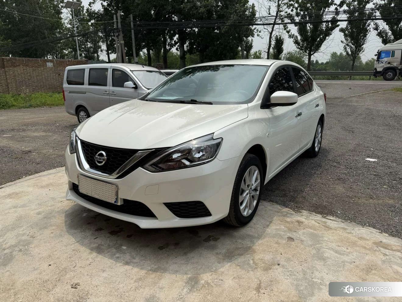 Nissan Xuan Yi id 4407639 из Китая 8