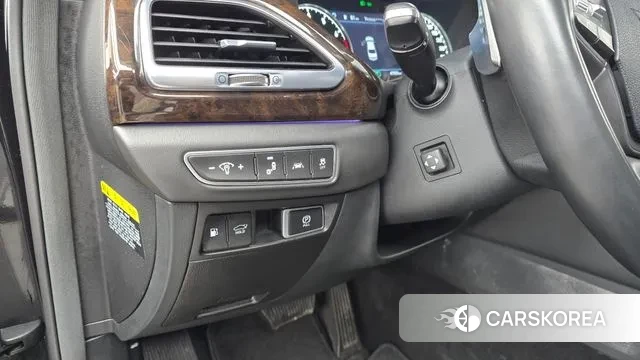 Genesis G90 id 3567379 из Кореи 16