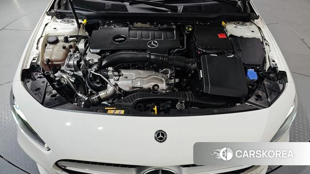 Mercedes-Benz A-Class W177 id 4268395 из Кореи 27