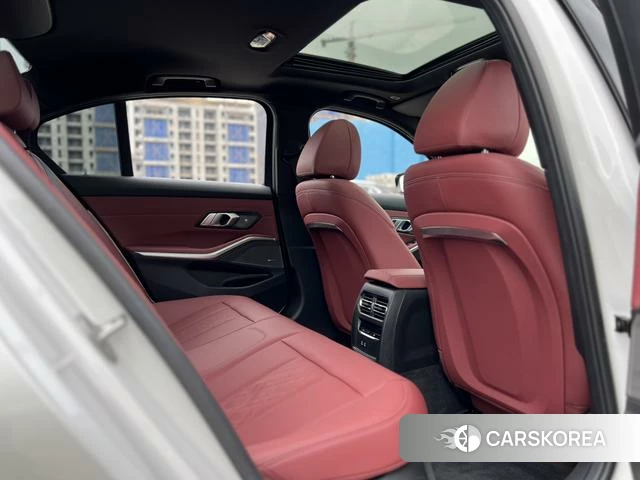 BMW 3 series id 4297325 из Китая 26