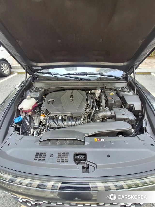 Hyundai Grandeur (GN7) id 4388534 из Кореи 10
