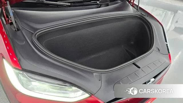 Tesla Model X id 2884096 из Кореи 16