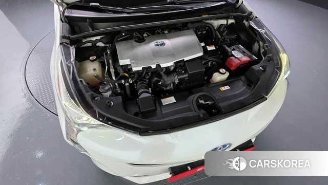 Toyota Prius 4th Generation id 3808244 из Кореи 16