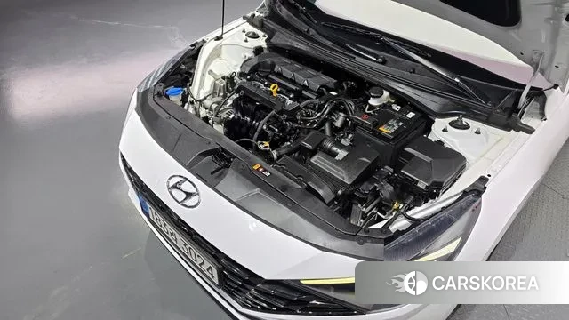 Hyundai Avante (CN7) id 3401079 из Кореи 16