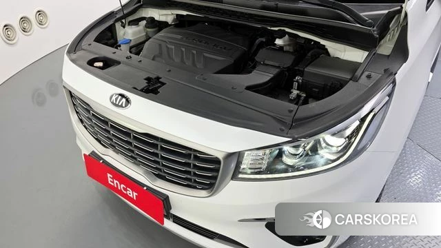 Kia The New Carnival id 4424848 из Кореи 16