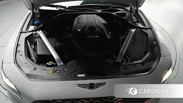 Genesis The New G70 id 3539432 из Кореи 16