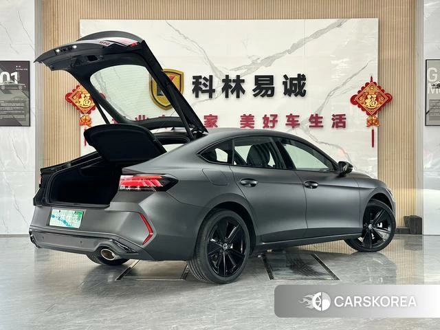 Volkswagen Lingdu id 4276446 из Китая 27
