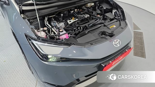 Toyota Prius 5th Generation id 4432836 из Кореи 27