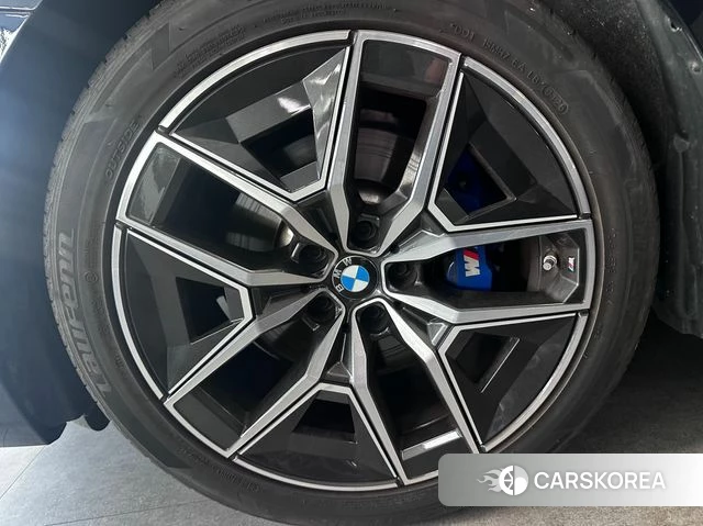 BMW 5 Series (G60) id 4670019 из Кореи 14