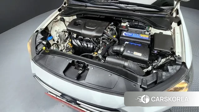 Hyundai Avante AD id 3602187 из Кореи 16