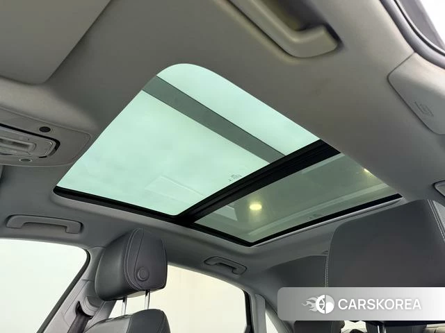 Audi A4L id 4258878 из Китая 16
