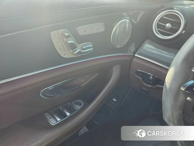 Mercedes-Benz E-Class W213 id 4019249 из Кореи 7
