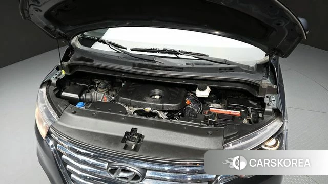 Hyundai The New Grand Starex id 4246087 из Кореи 26