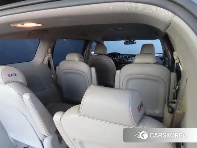 Kia The New Carnival id 3380354 из Кореи 16