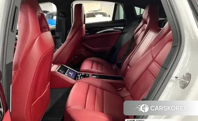 Porsche Panamera (971) 2018 Белый из Кореи, фото 6