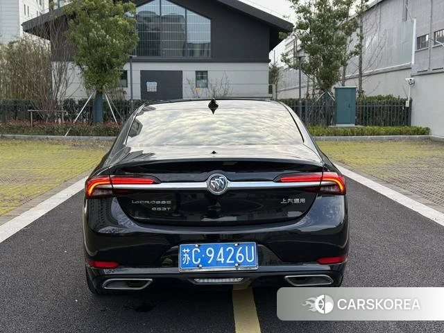Buick Lacrosse id 4241831 из Китая 7