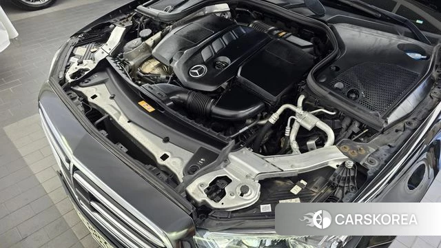 Mercedes-Benz E-Class W213 id 4894123 из Кореи 30