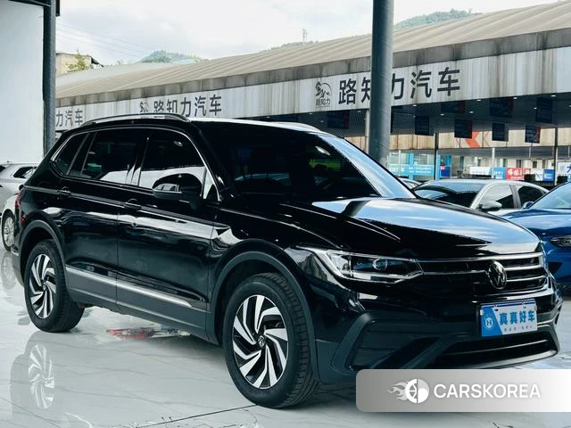 Volkswagen Tiguan L 2024 Черный из Китая, фото 6