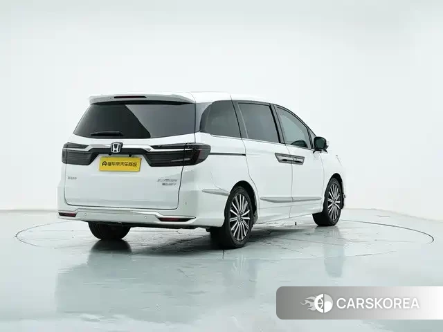 Honda Elysion 2023 Белый из Китая, фото 6