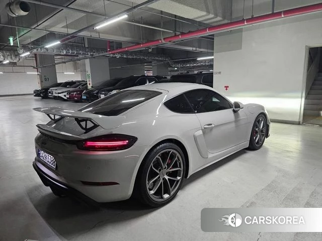 Porsche 718 Cayman 2022 Серебристо-серый из Кореи, фото 6