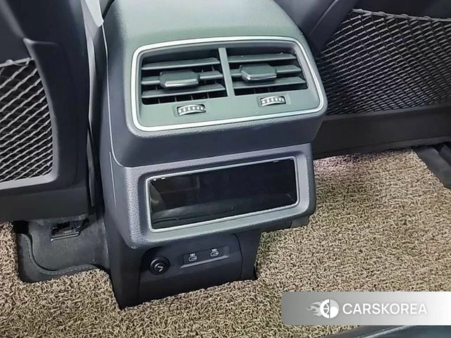 Audi e-Tron id 3915801 из Кореи 14