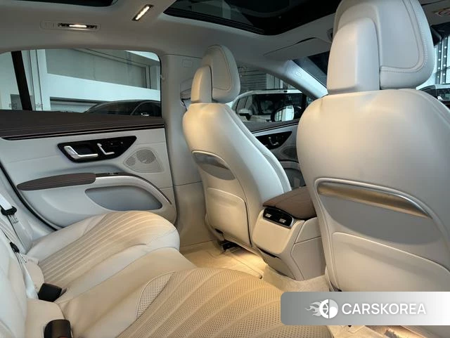 Mercedes-Benz EQS 2024 Другой из Китая, фото 6