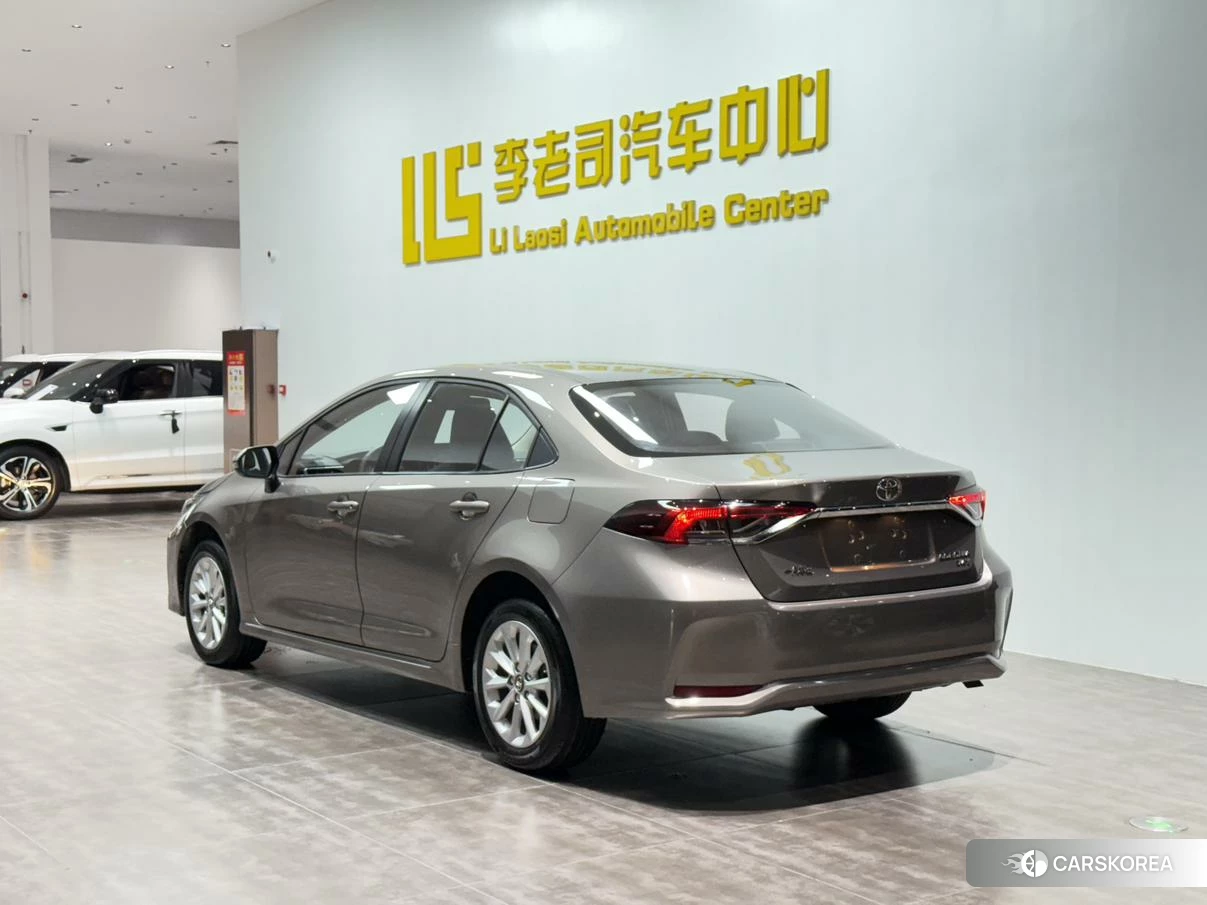 Toyota Corolla id 4468124 из Китая 27