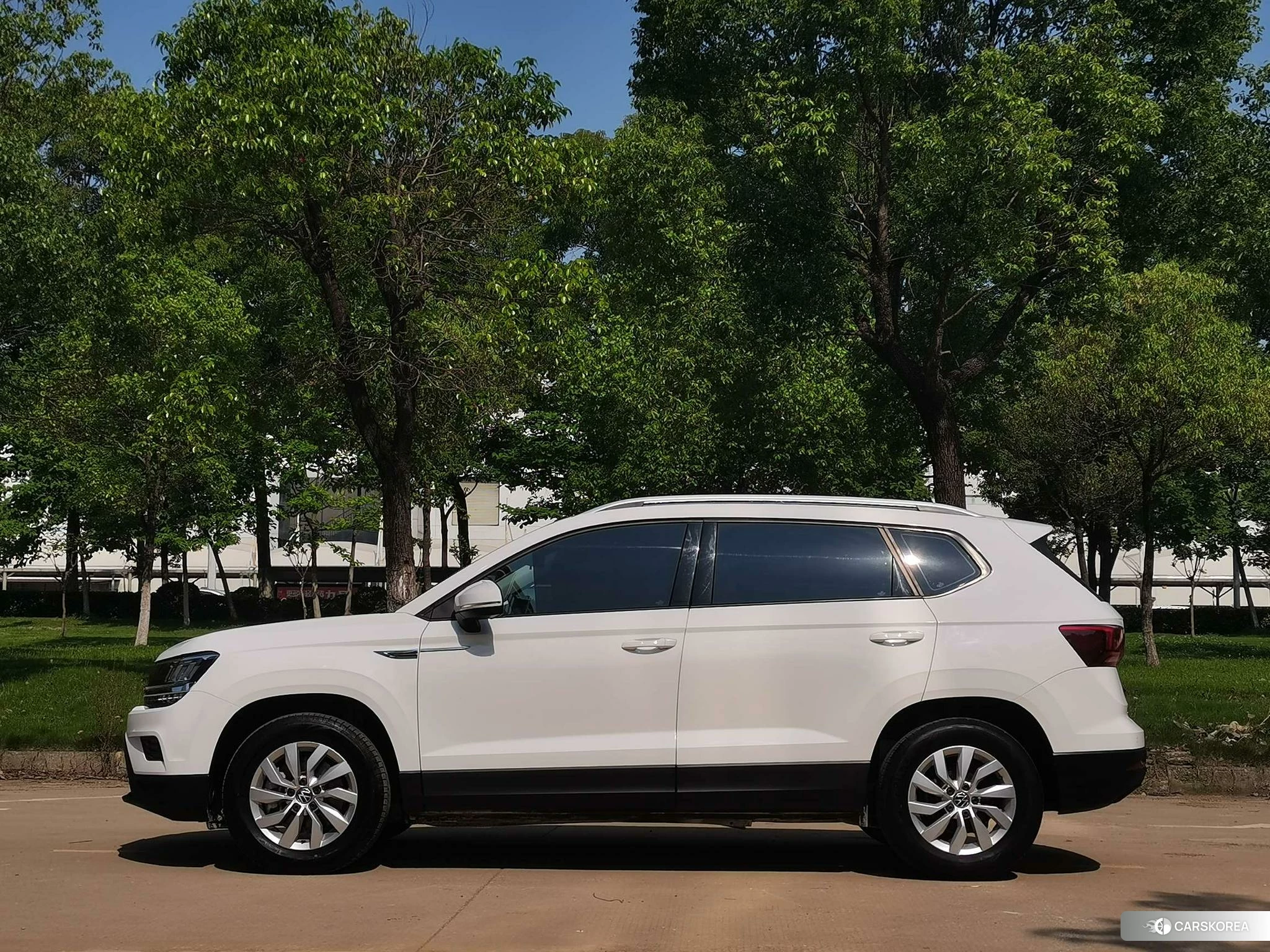 Volkswagen Tuyue id 4467862 из Китая 18
