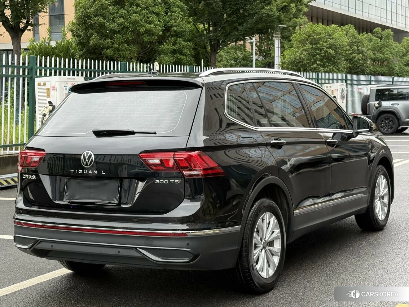 Volkswagen Tiguan L id 4492849 из Китая 11