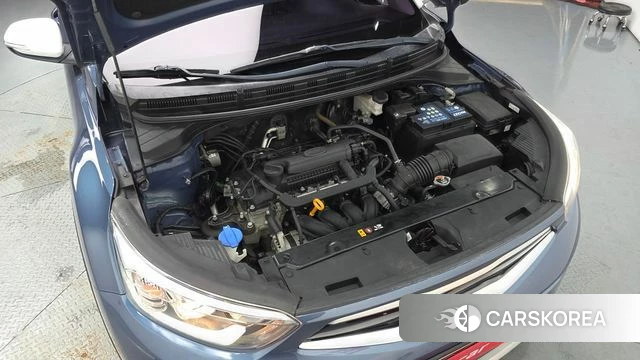 Kia Stonic id 4596507 из Кореи 26