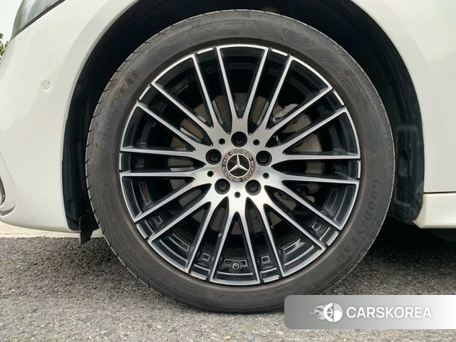 Mercedes-Benz Class C id 3968848 из Китая 28