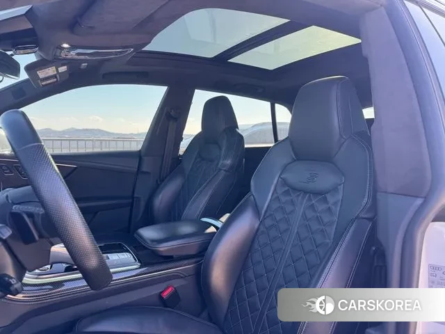 Audi SQ8 (4M) id 3592515 из Кореи 8