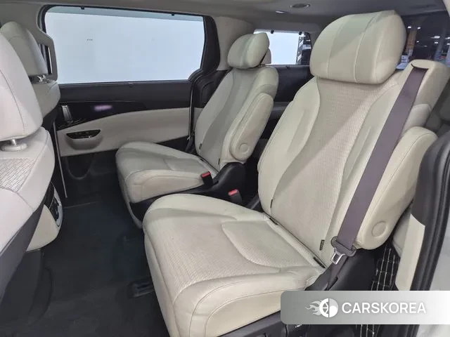 Kia Carnival 4th generation id 3676310 из Кореи 16