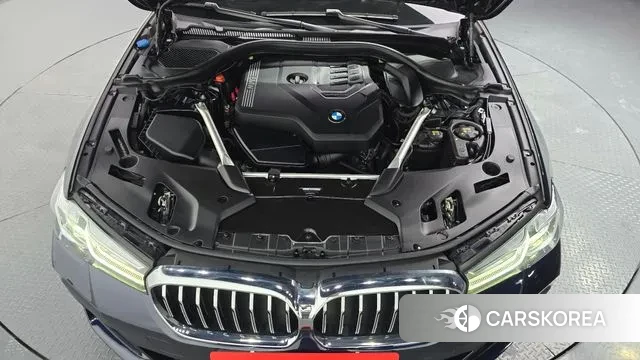 BMW 5 Series (G30) id 3717099 из Кореи 16