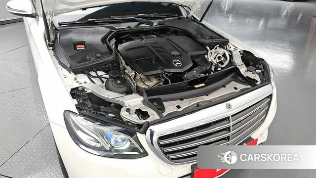 Mercedes-Benz E-Class W213 id 3893384 из Кореи 16